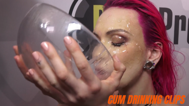 Tattooed milf Daniela Ray drinking too much cum